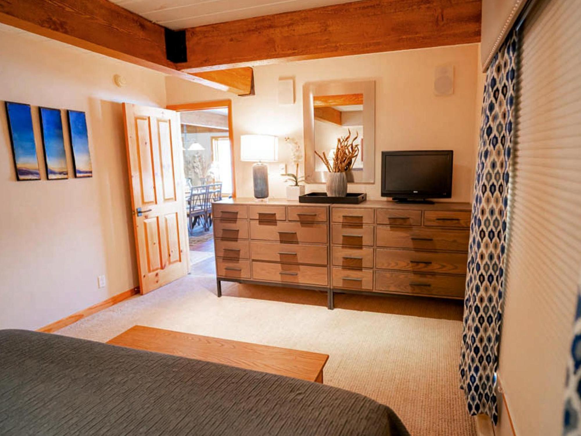 Lift One Condominiums - One, Two, Three Bedroom Units Adjacent To Downtown Aspen Oda fotoğraf