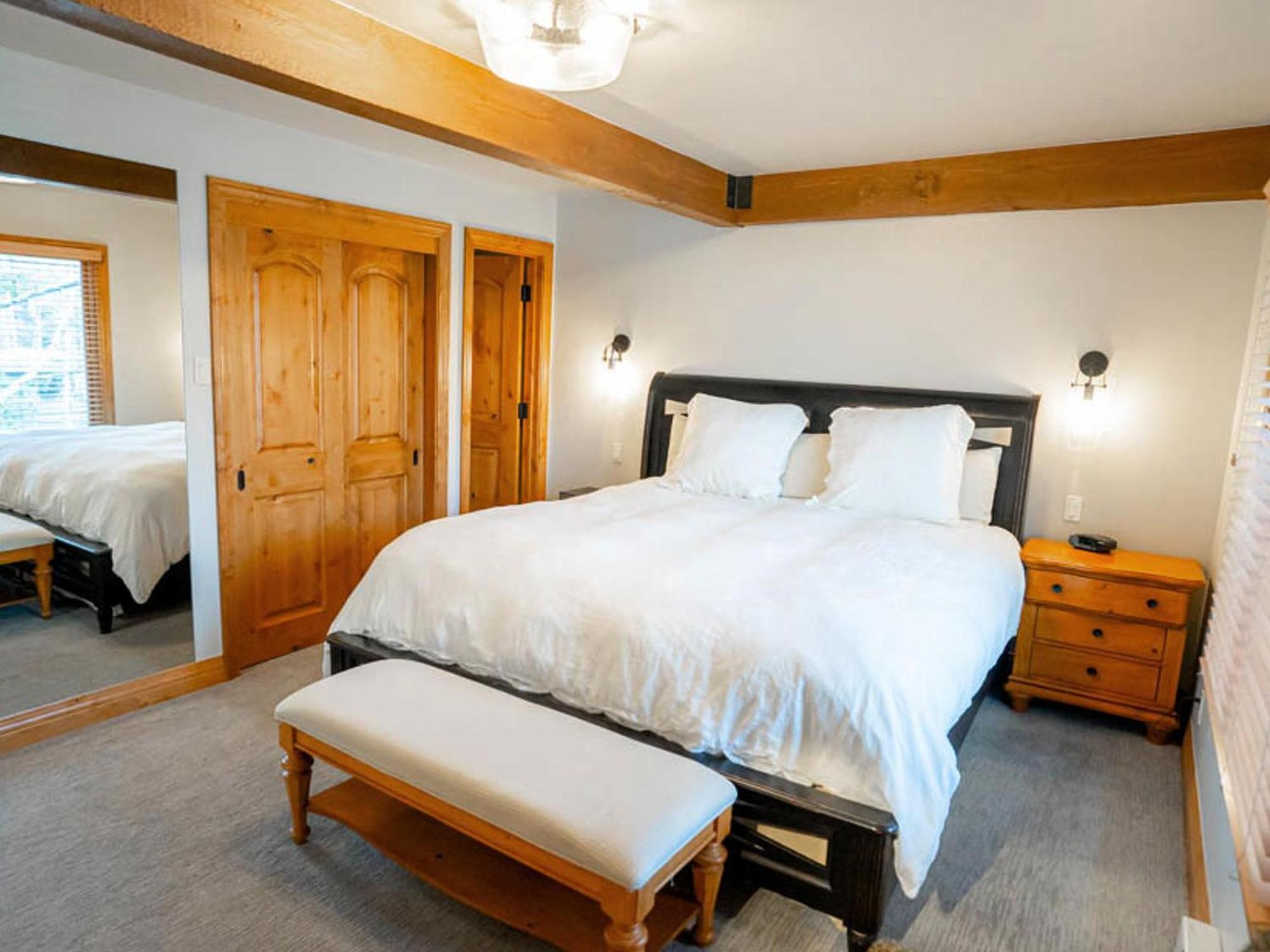 Lift One Condominiums - One, Two, Three Bedroom Units Adjacent To Downtown Aspen Oda fotoğraf