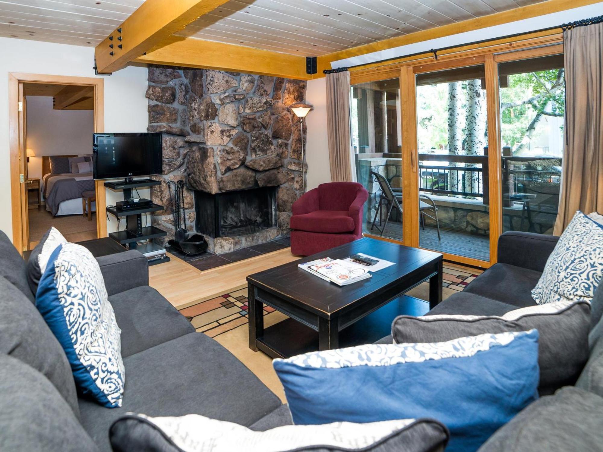 Lift One Condominiums - One, Two, Three Bedroom Units Adjacent To Downtown Aspen Oda fotoğraf